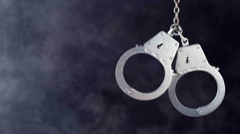 4 arrested for extorting money posing as  ACC men