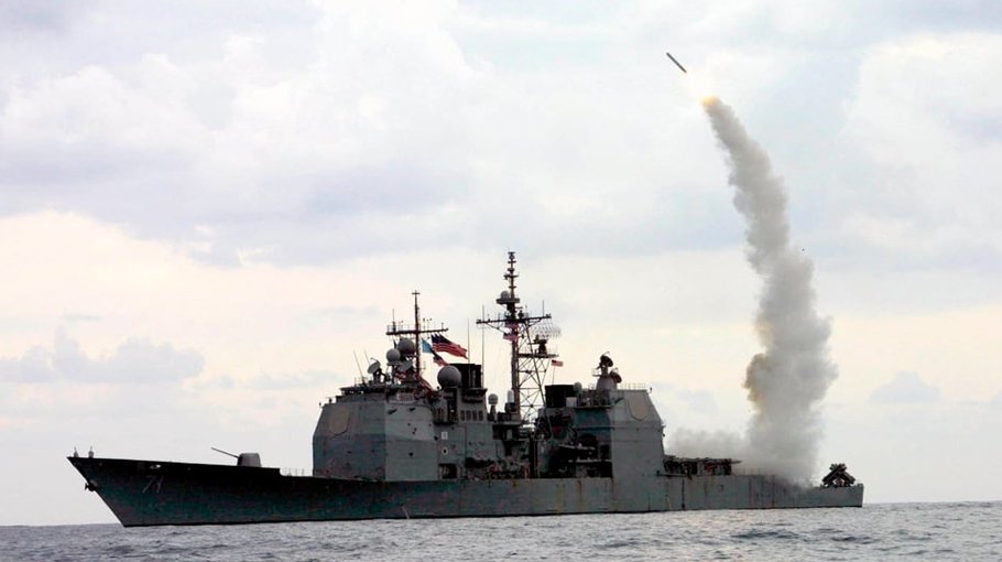 Australia agrees to buy long-range missiles  from US