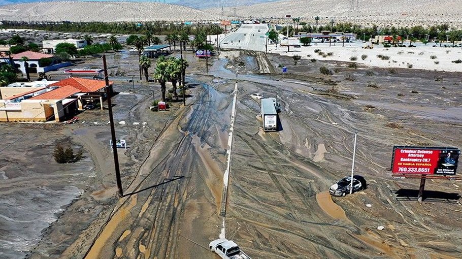 California cleans up after downpour from Hilary