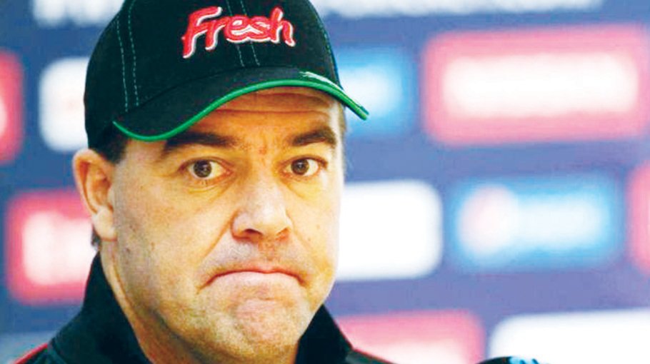 Olonga creates confusion over Streak's demise