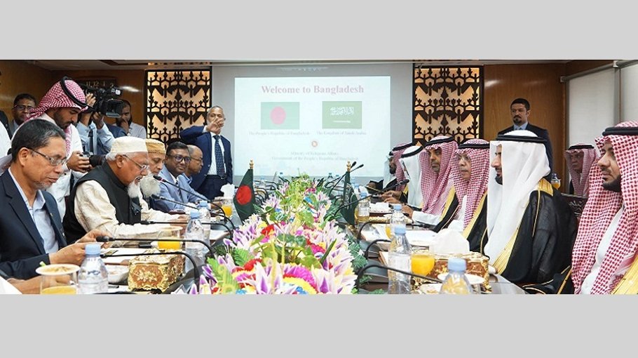 KSA considers reducing hajj costs, extends  Umrah visa validity