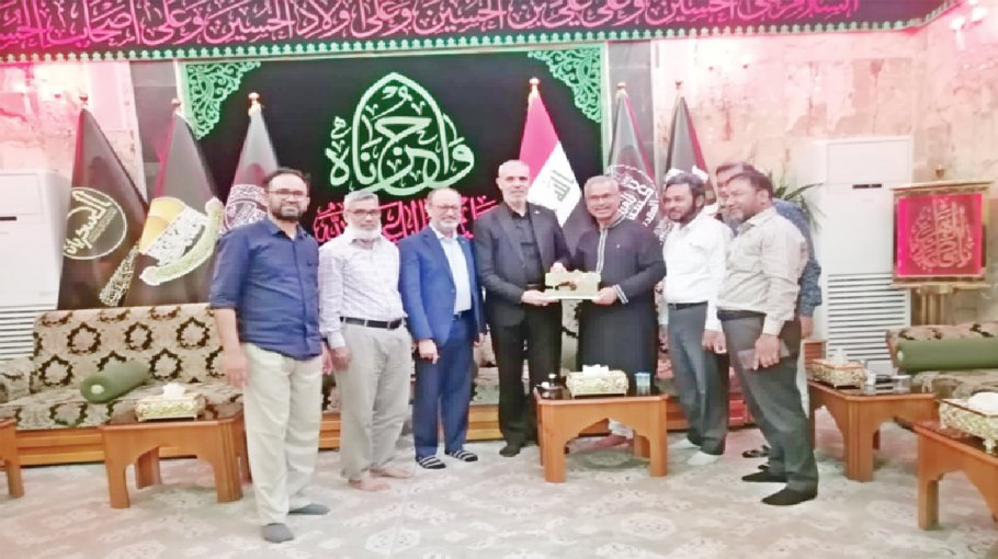 BGMEA President visits shrines of Hazrat Hussain (RA) and Hazrat Abbas (RA)