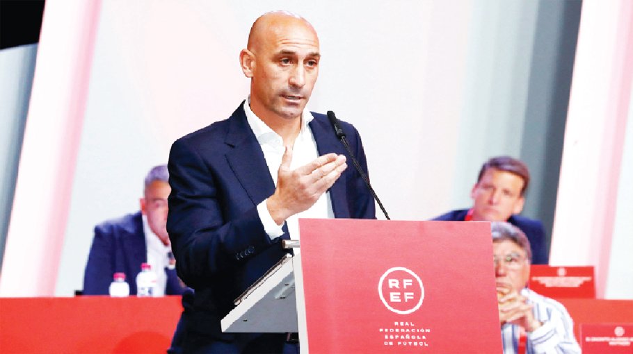 FIFA suspend Rubiales after Hermoso kiss