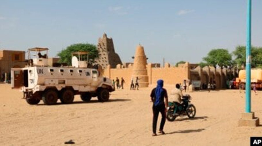 Shelling kills  in Timbuktu, Mali