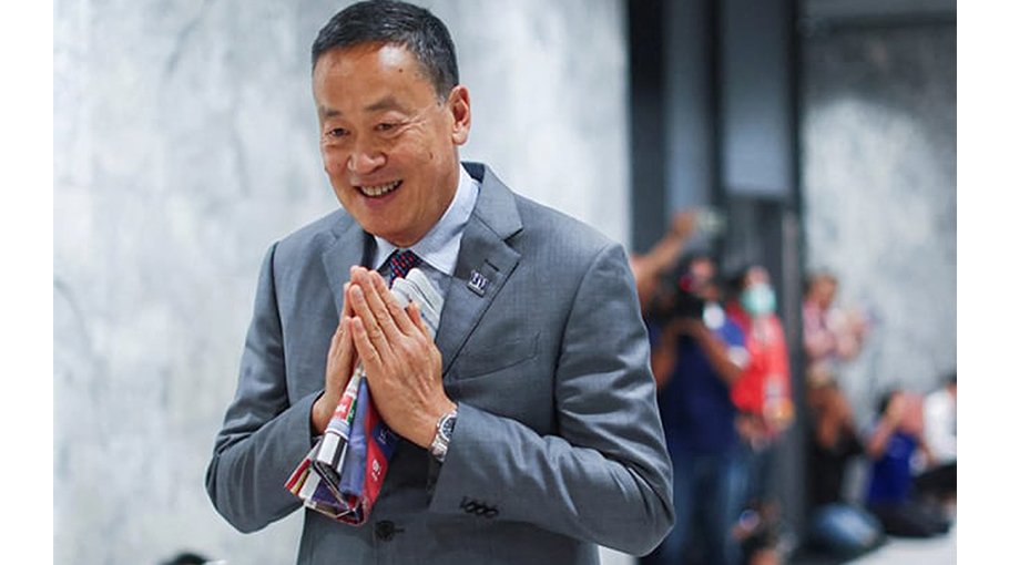 Thai king endorses new cabinet