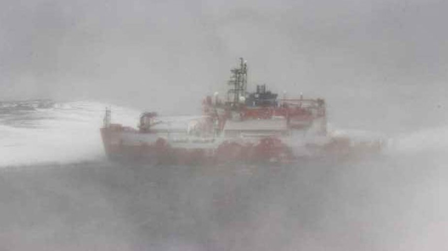 Australia sending icebreaker to rescue stricken Antarctic researcher