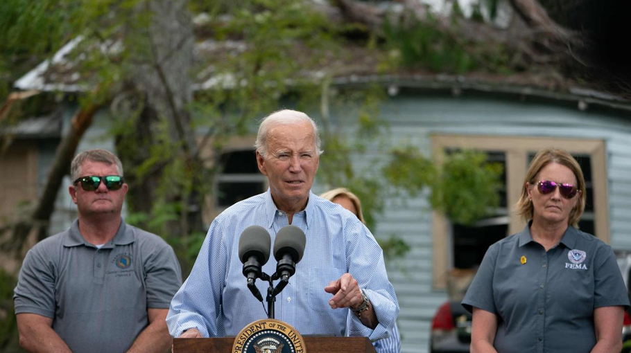 White House race overshadows Biden visit to Florida hurricane zone