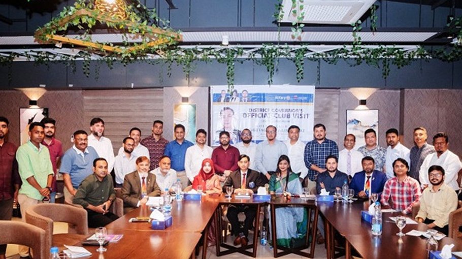 Rotary Club of Chattogram Aristocrat hosts district governor’s visit