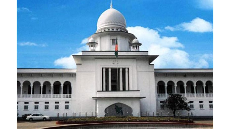 Barrister Rokanuddin donates 4,000 books to SC library