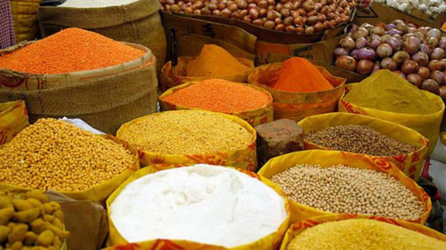 Country has no   food shortage  