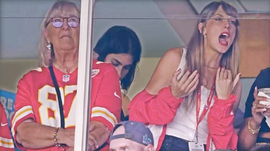 Taylor Swift turns out to see Travis Kelce, Kansas City Chiefs play Chicago  Bears - WTOP News