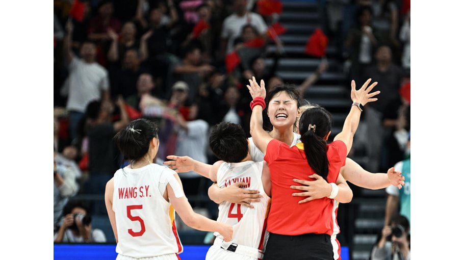 Japan looks to youth at Paris Olympics
