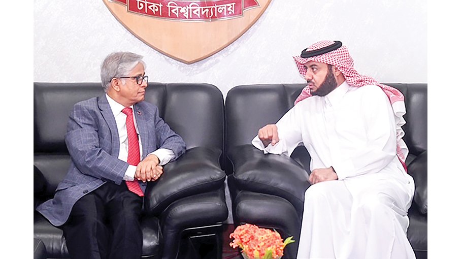 Saudi Envoy to expand educational collaborations with DU