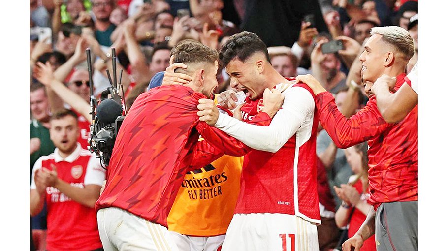 Arsenal beat Man City for first time since 2015