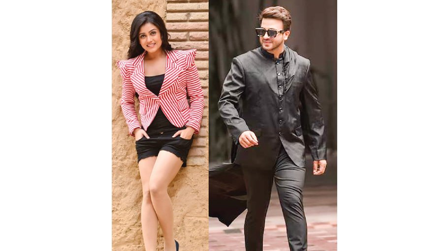 Shakib to pair up with Tollywood actress Mishti Chakraborty