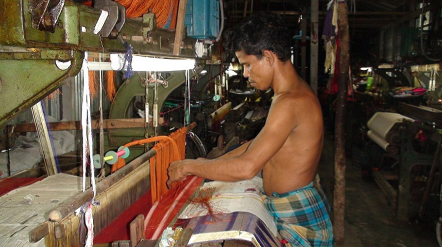 Dwindling Demand Cast Shadows On Handloom Industry - Bangladesh Post