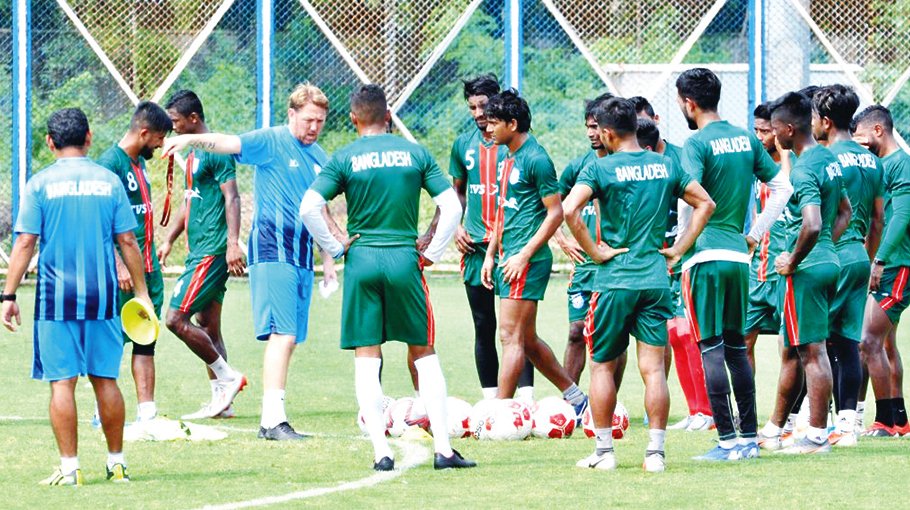 Cabrera thinks about return leg with confidence