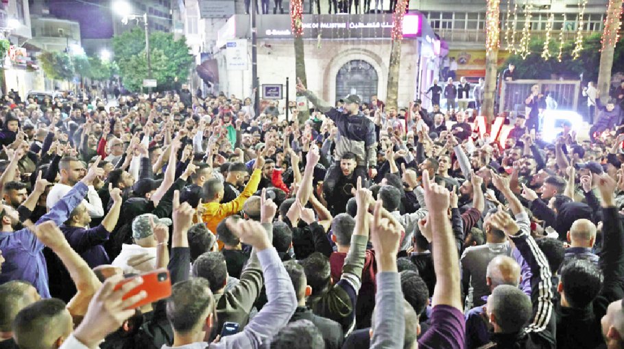 Arab world blames Israel for hospital strike, thousands rally