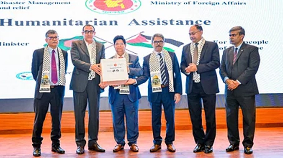 Bangladesh hands over first instalment to Palestinian envoy