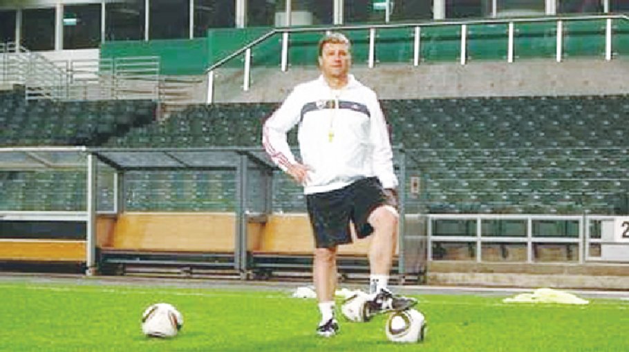 Cruciani’s second innings begins with Abahani