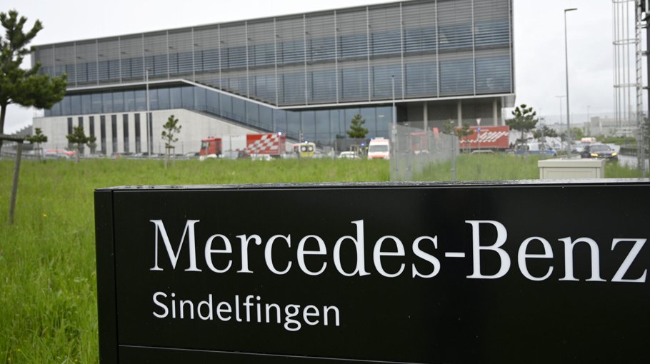 Mercedes profits fall for lower  sales