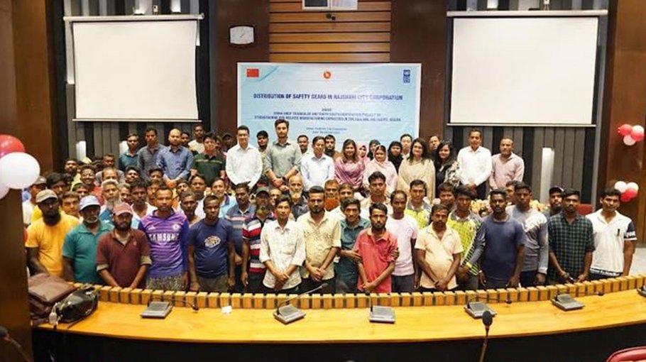 85 RCC environment workers get protective equipment