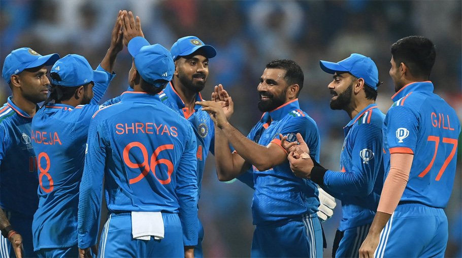 India blow out Lankans, become first team to make semis