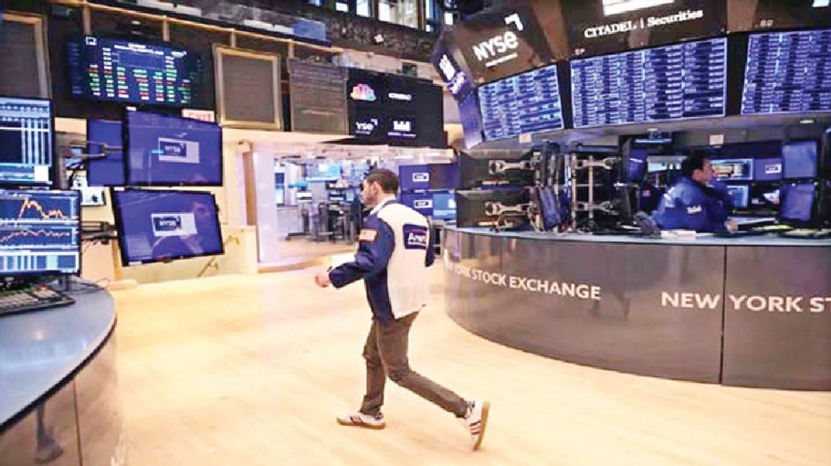 Asian markets drift as traders weigh outlook for rates