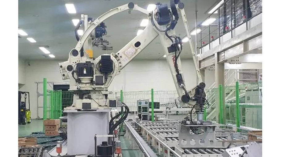 S Korean man killed by industrial  robot
