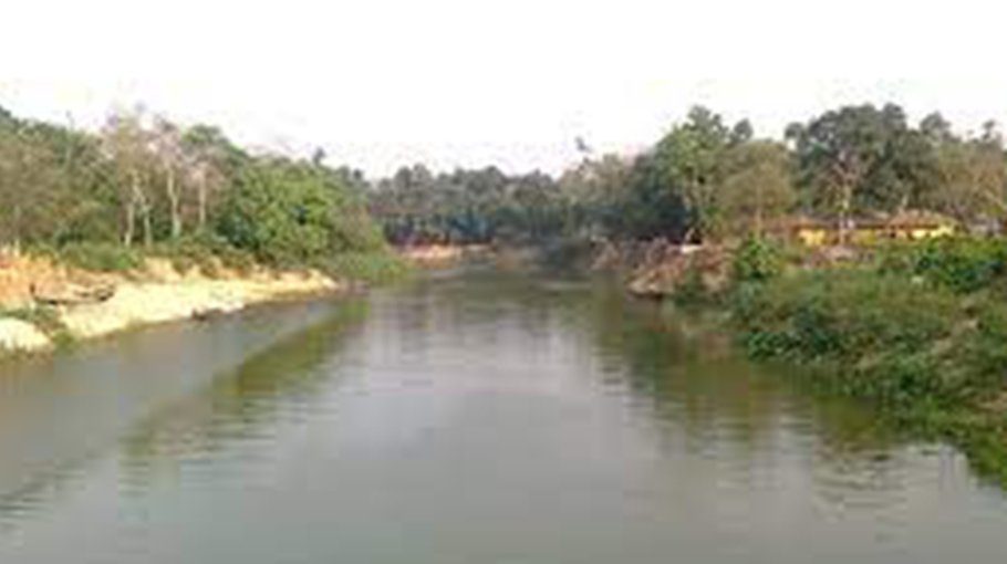 Current net, boat seized  from Halda River 