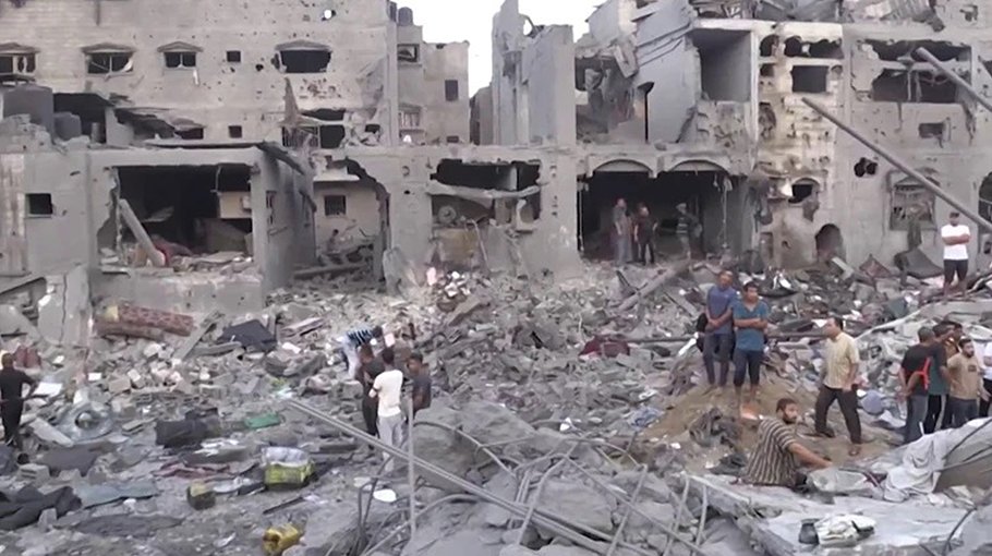 EU calls for ‘meaningful’ pauses in Gaza fighting