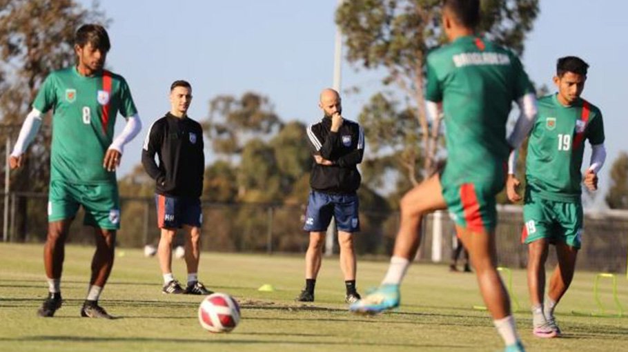 Booters have first training in Melbourne