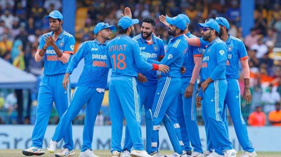 India eyes fairytale finish in the final against Australia