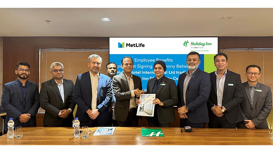 Holiday Inn staffers to get insurance from MetLife 