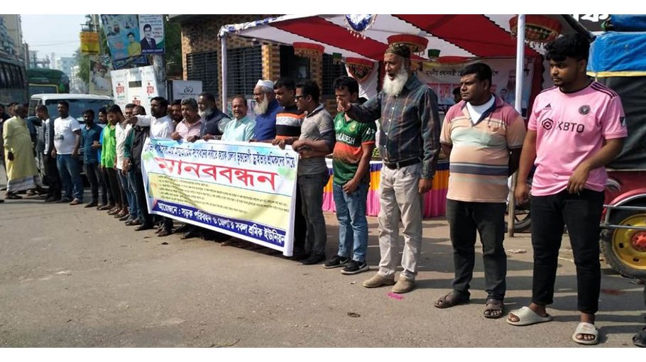 Easy license renewal process demanded 