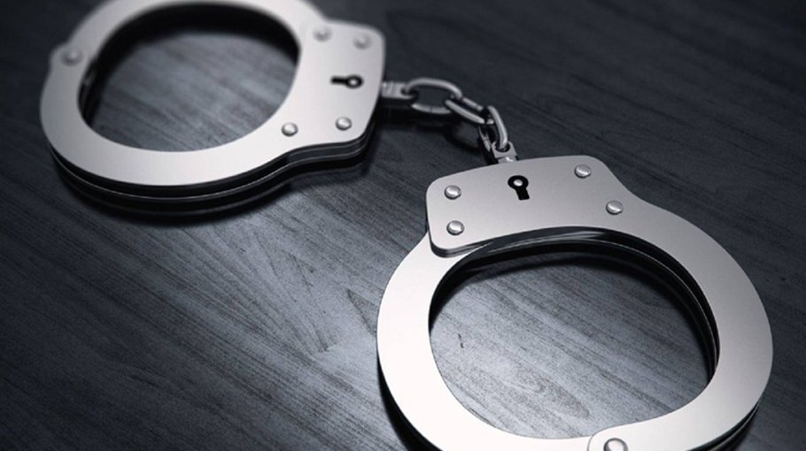 Seven robbers held in Ctg
