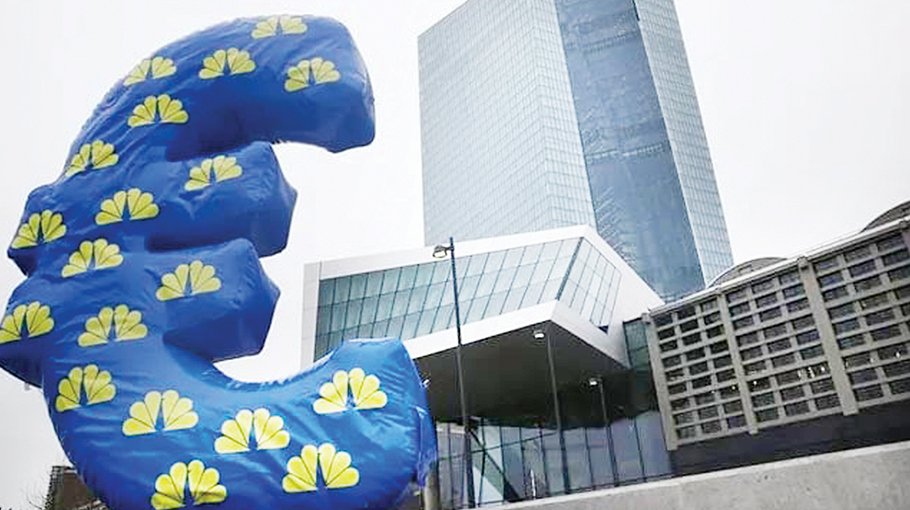Rate pauses in view on busy day for central banks in Europe