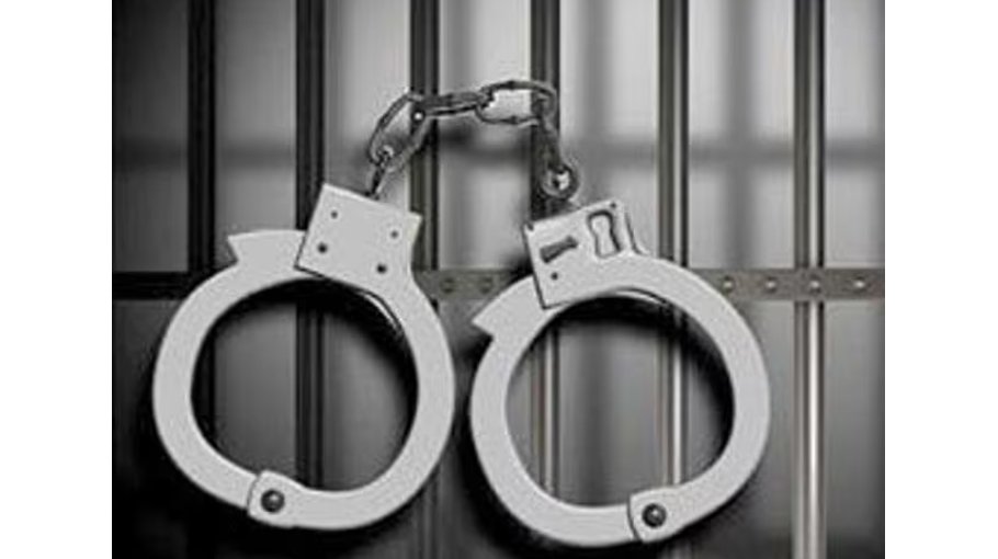 2 cops arrested for kidnapping, extortion; put on 3-day remand