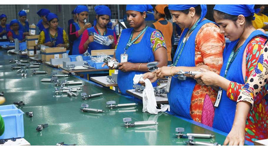 Minimum wage Tk 12,800 finalized for EPZ workers