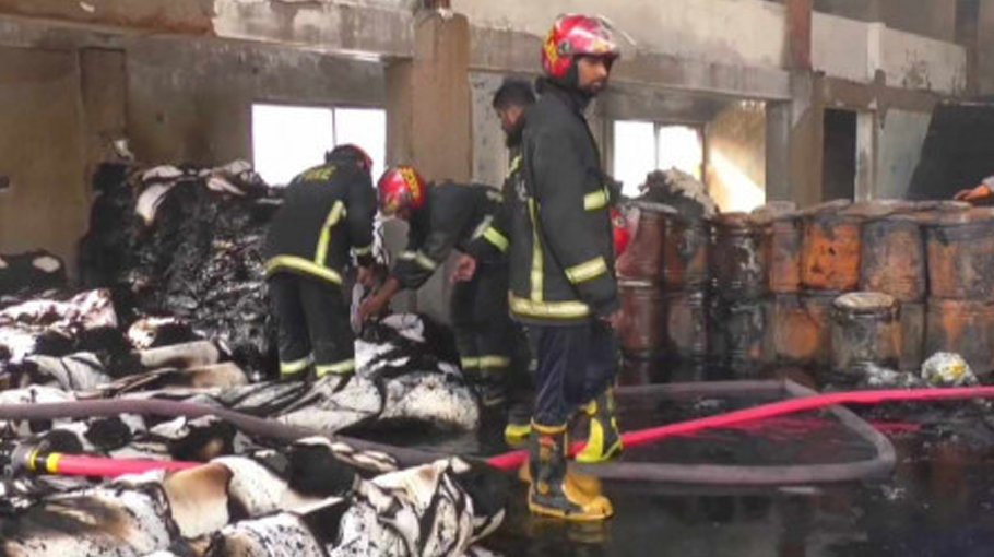 N’ganj textile mill catches fire - Bangladesh Post