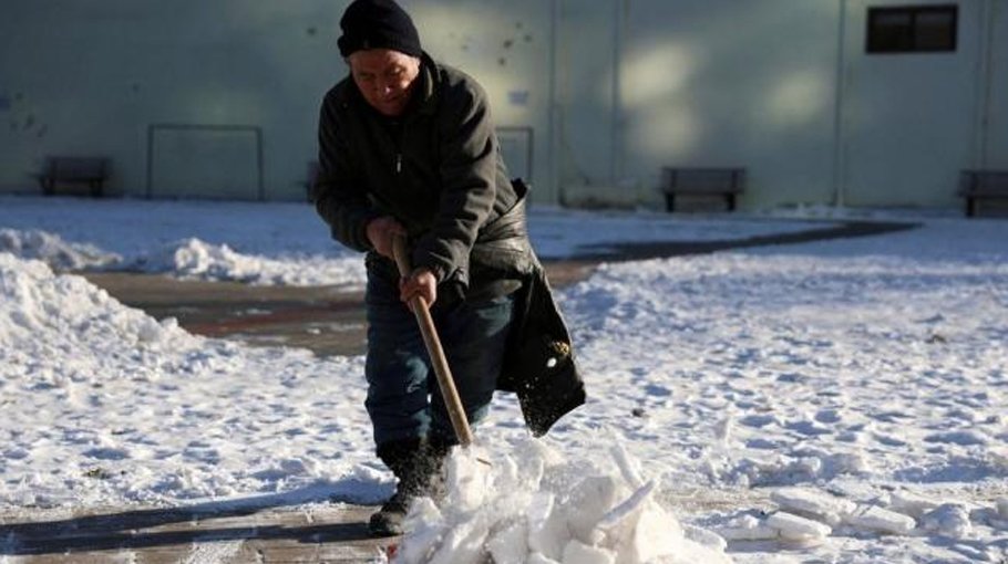Beijing shivers thru coldest December  on record