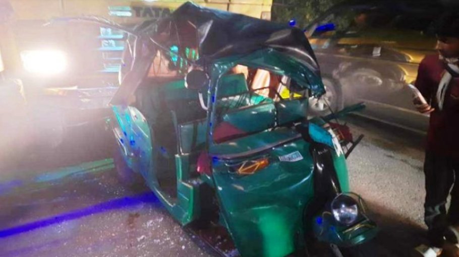 Doctor, son die in  Sylhet road crash