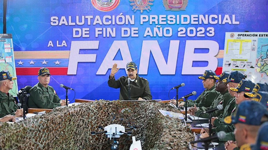 Venezuela launches military exercise over British warship ‘threat’