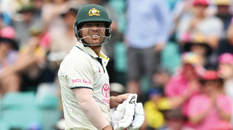 Warner out for 34 in farewell Test as rain thwarts Pakistan