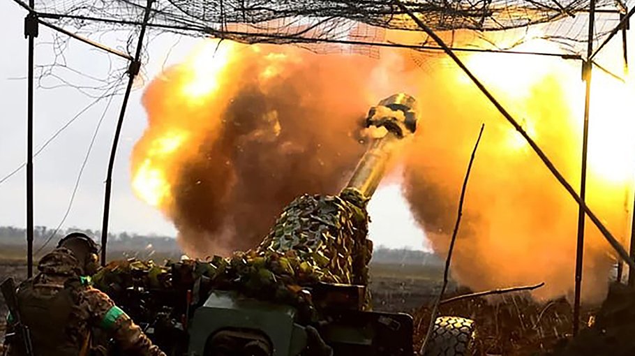 N Korea fires artillery shells near S Korean islands: Seoul
