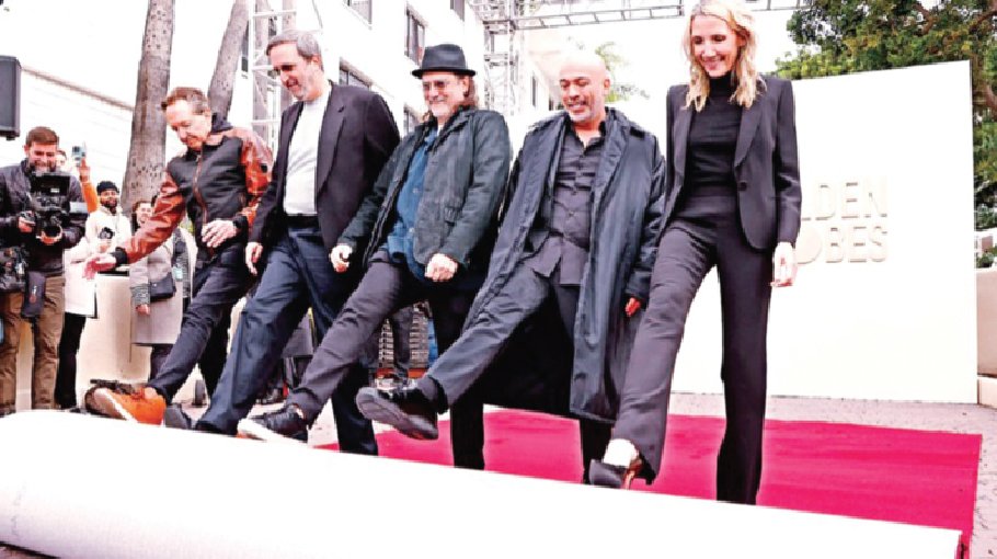 Golden Globes prepares to toast ‘Barbenheimer’