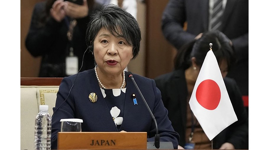Japan FM in Kyiv says Tokyo ‘determined’ to support Ukraine