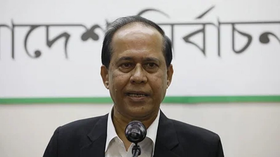 Voter turnout 41.8 pc, AL gets 222 seats: CEC