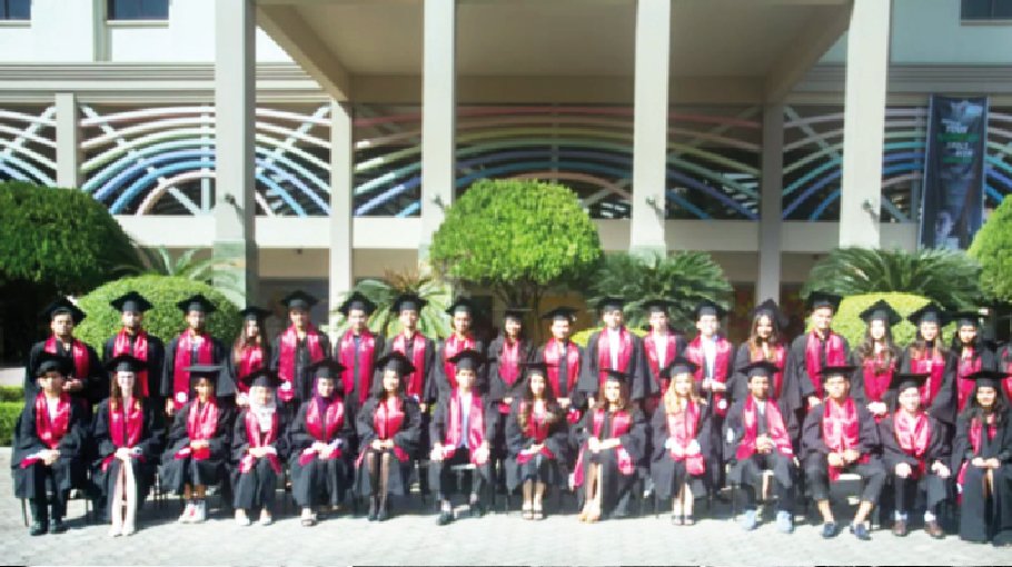 ISD introduces scholarship programme for high school students