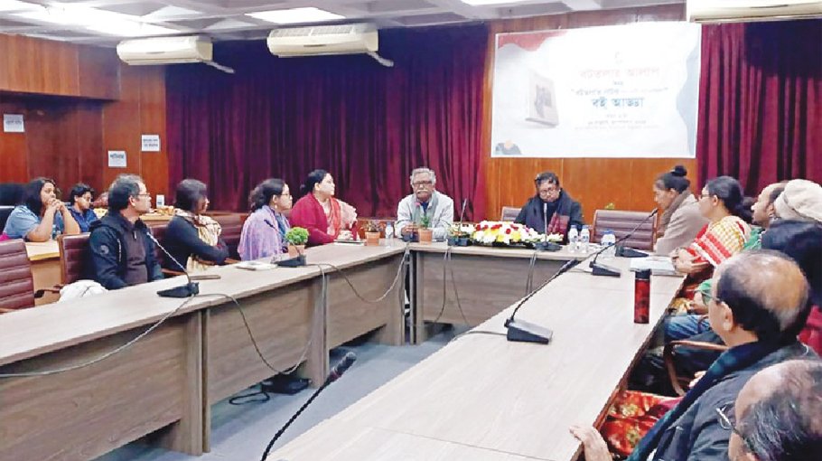 Street theatre sheds light on exploitation: discussants
